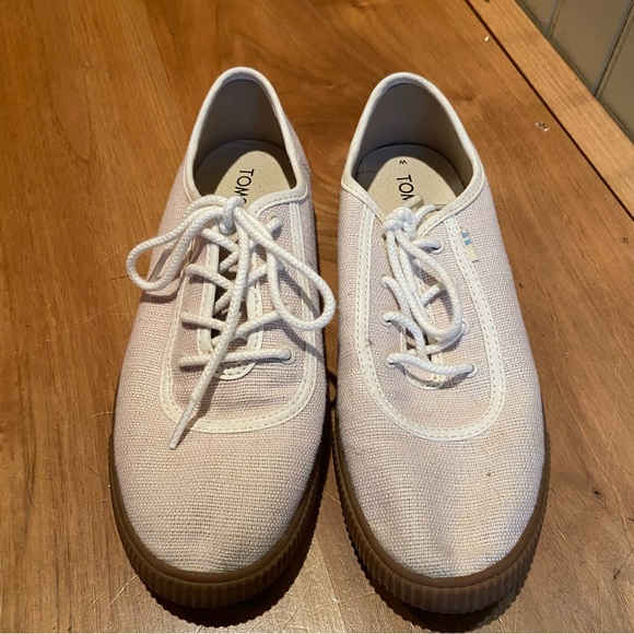 Tom’s Carmel Canvas Sneaker - Picture 3 of 6